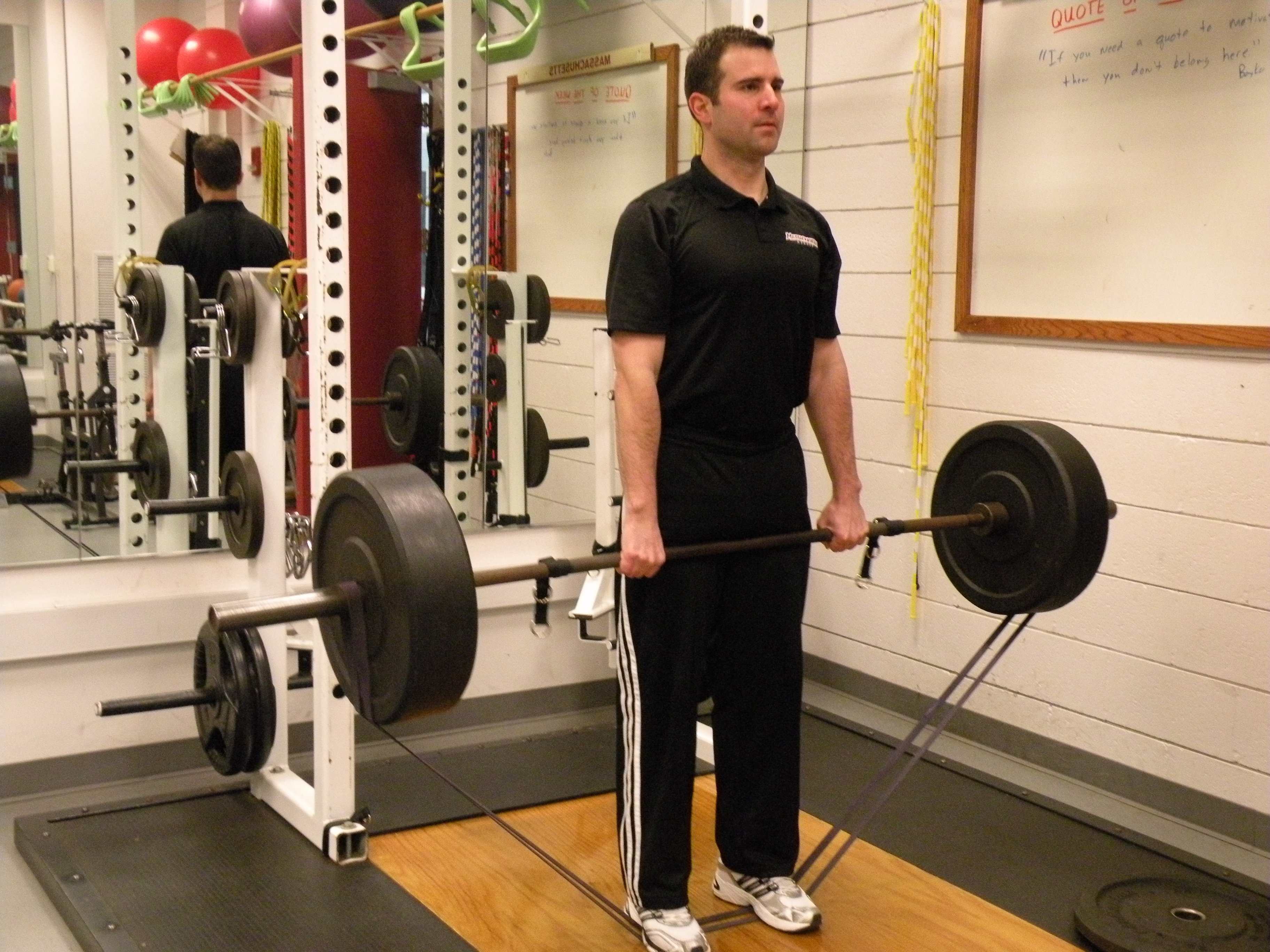 Deadlifting to Manage Hip, Knee, and Back Pain | ProHockeyStrength.com